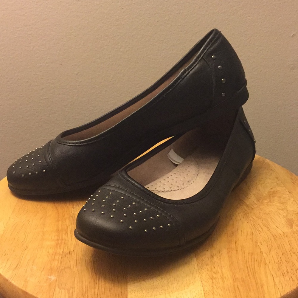 Merona Black Flats. Worn once! Size 7&1/2